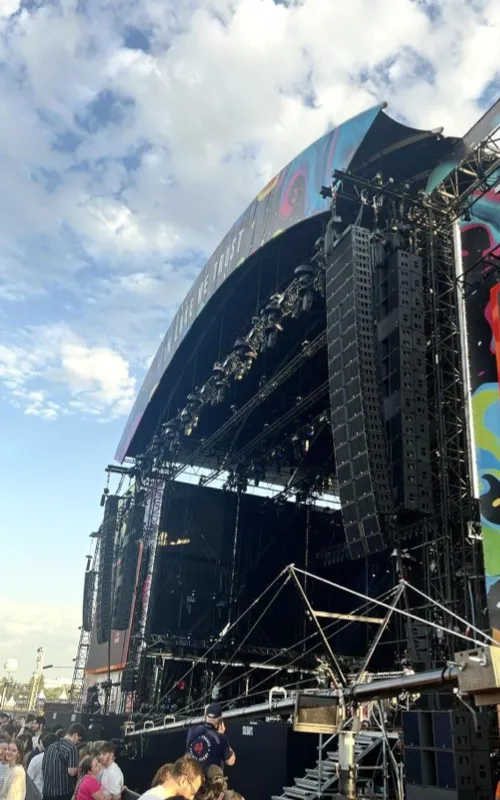 Gece kulübü ses sistemleri - güçlü ve etkileyici ses çözümleri.