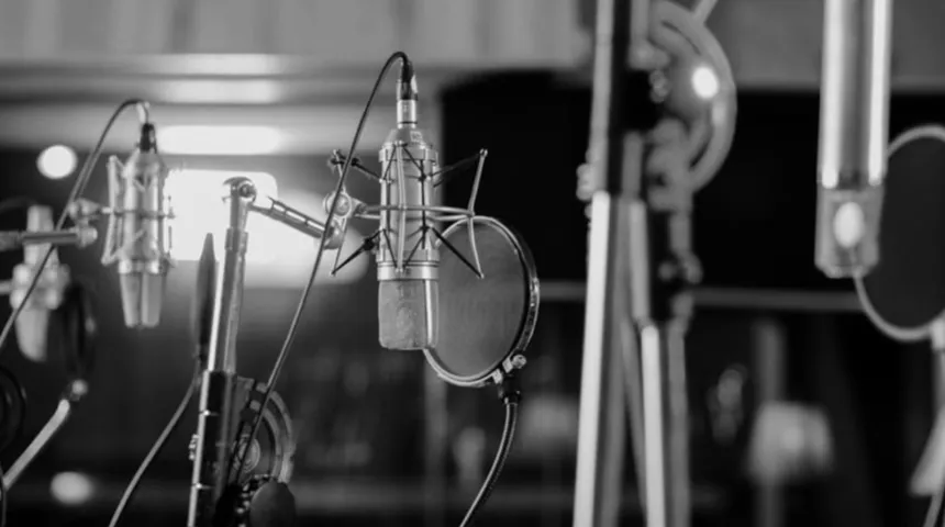 Sennheiser stüdyo mikrofonu